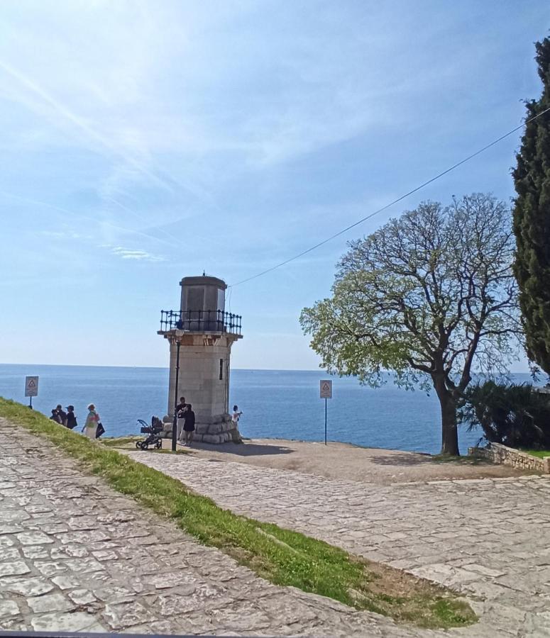 Elle Apartment Rovinj Bagian luar foto